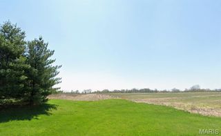 8060 Goshen Road, Edwardsville, IL 62025
