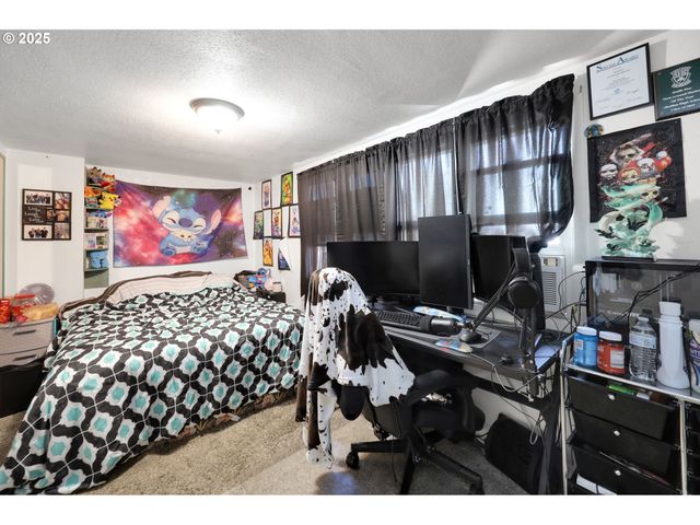 3118 RICHARD Ave, Eugene, OR 97402