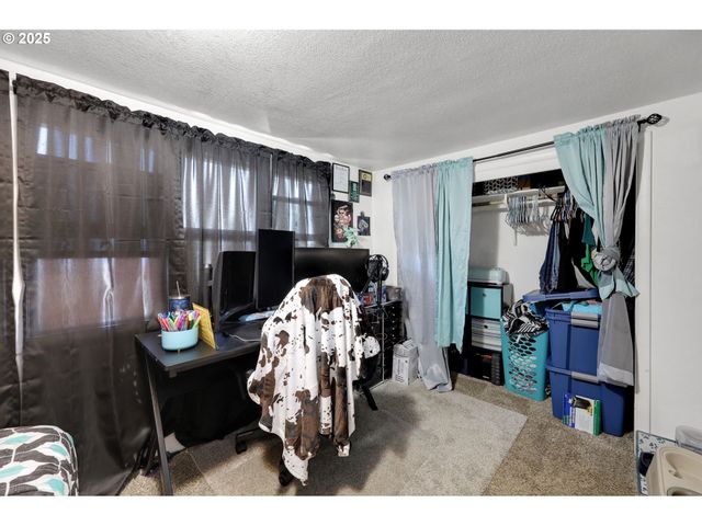 3118 RICHARD Ave, Eugene, OR 97402