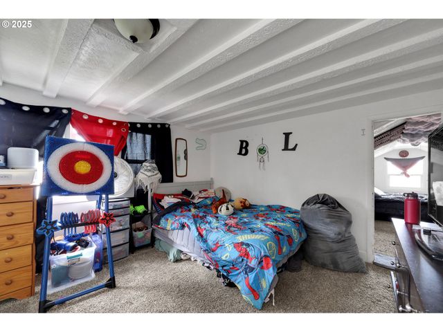 3118 RICHARD Ave, Eugene, OR 97402