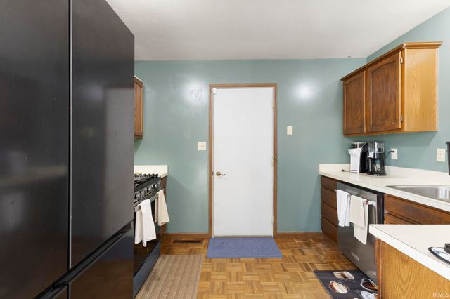 22410 Hanover Drive, Bristol, IN 46507