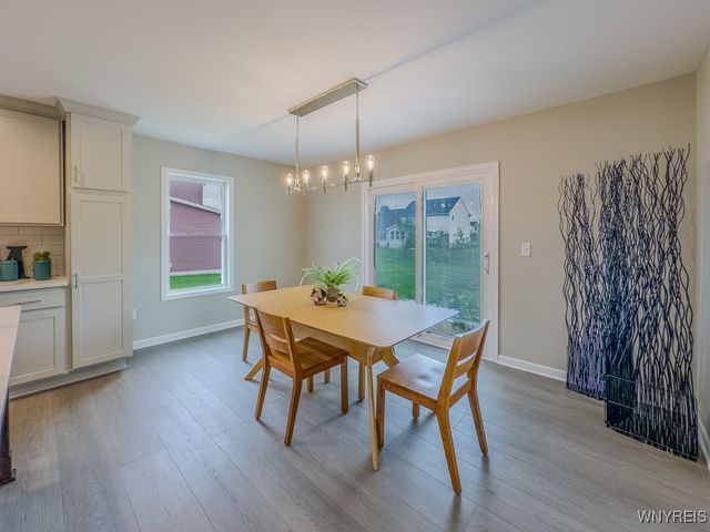 47 Greenspring Court, West Seneca, NY 14224