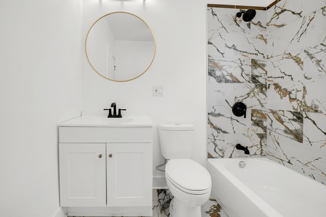 732 E 104th Place, Chicago, IL 60628