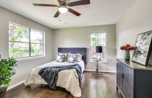 1707 Homeland Street, Dallas, TX 75212
