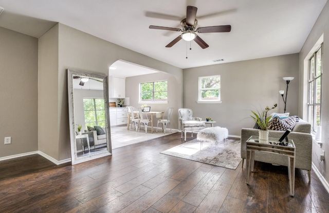 1707 Homeland Street, Dallas, TX 75212