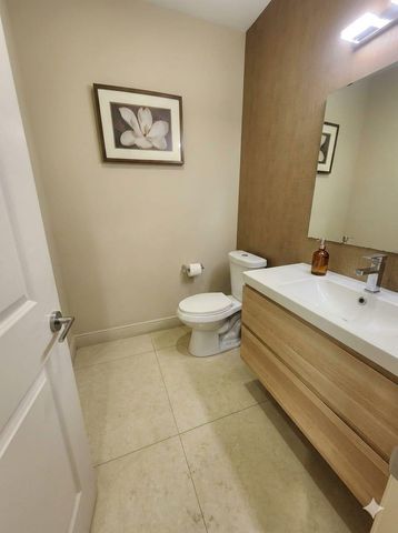 1514 Davie Boulevard, Fort Lauderdale, FL 33312