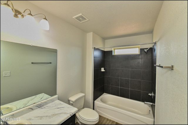 952 Orangetip Drive, Horizon City, TX 79928