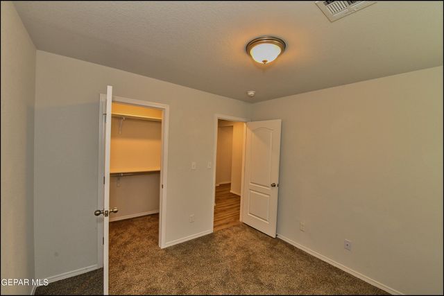 952 Orangetip Drive, Horizon City, TX 79928