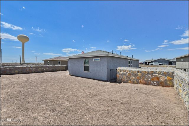 952 Orangetip Drive, Horizon City, TX 79928