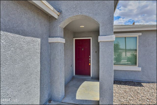 952 Orangetip Drive, Horizon City, TX 79928