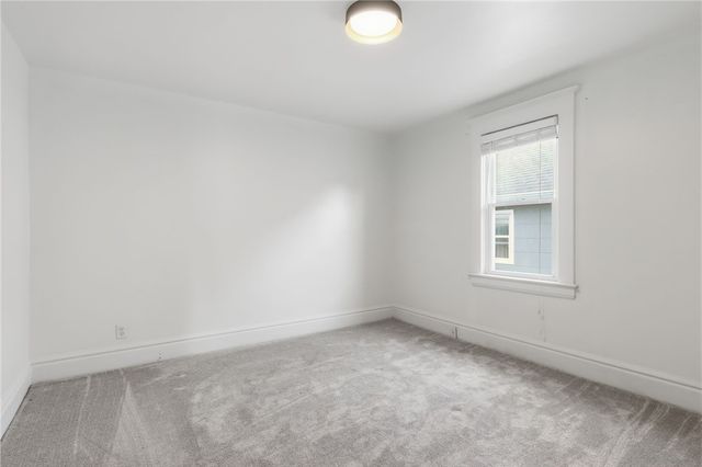 231 West Elm Street, East Rochester, NY 14445
