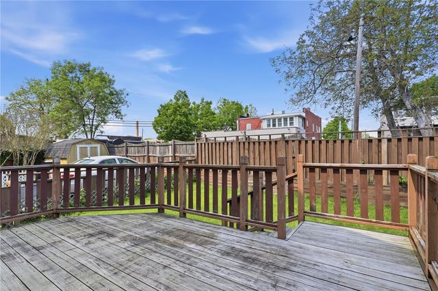 231 West Elm Street, East Rochester, NY 14445
