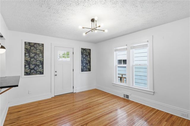 231 West Elm Street, East Rochester, NY 14445