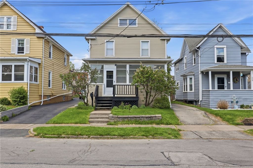 231 West Elm Street, East Rochester, NY 14445