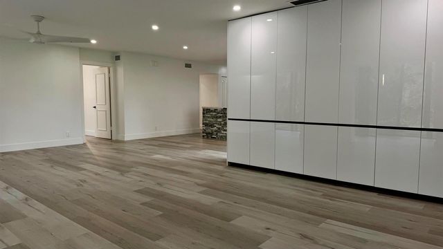 21695 Tall Palm Circle 4a, Boca Raton, FL 33433