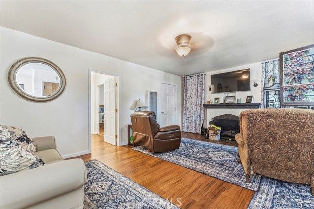 4825 Ruth, Los Angeles, CA 90041