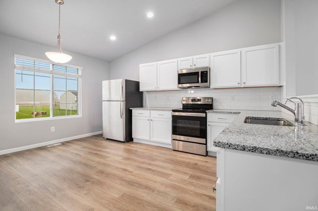 50681 Deer Crossing Trail, Elkhart, IN 46514