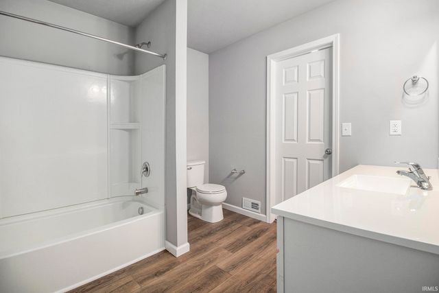 50681 Deer Crossing Trail, Elkhart, IN 46514