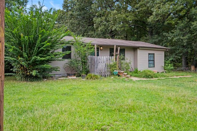 288 Woodlawn Road, Austin, AR 72007