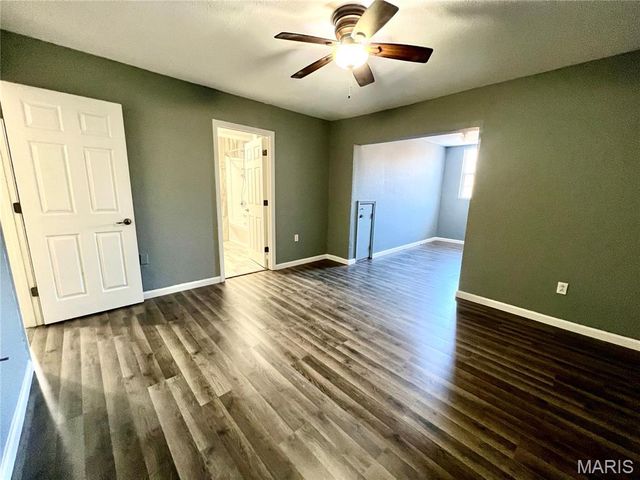 792 County Road 466, Poplar Bluff, MO 63901