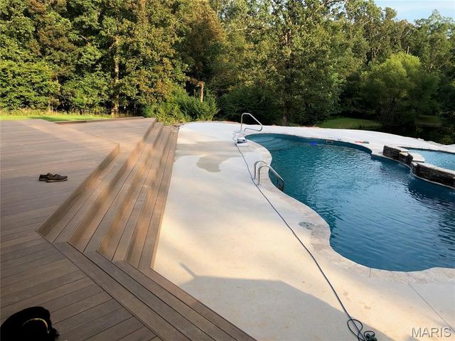 792 County Road 466, Poplar Bluff, MO 63901