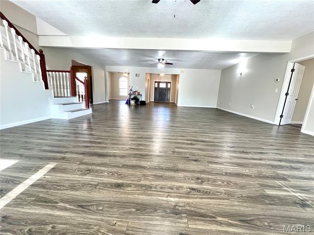 792 County Road 466, Poplar Bluff, MO 63901