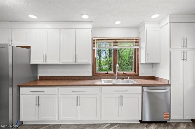 11104 Clarke Road, Columbia Station, OH 44028