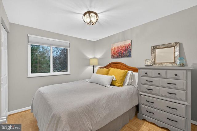 6410 NORDIX DR, Warrenton, VA 20187