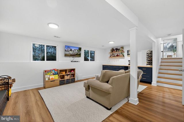 6410 NORDIX DR, Warrenton, VA 20187