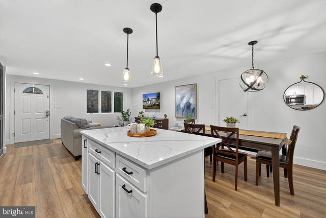 6410 NORDIX DR, Warrenton, VA 20187