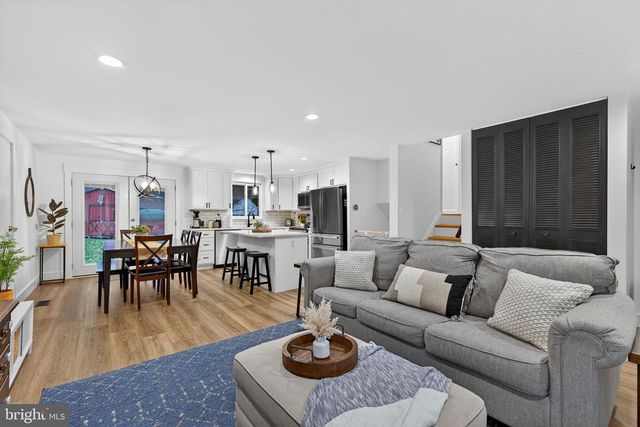 6410 NORDIX DR, Warrenton, VA 20187