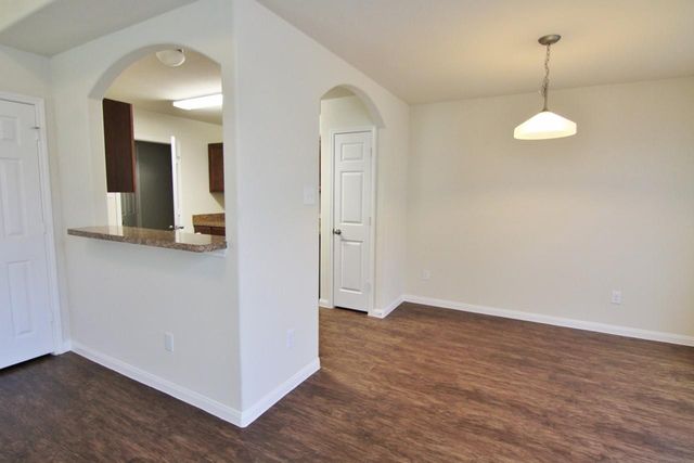 5807 Santa Cecilia Lane, Houston, TX 77017