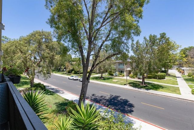 356 Avenida Castilla B, Laguna Woods, CA 92637