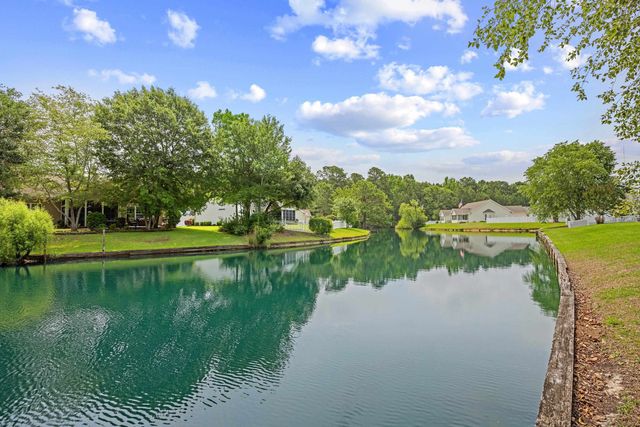 488 Westham Dr., Murrells Inlet, SC 29576
