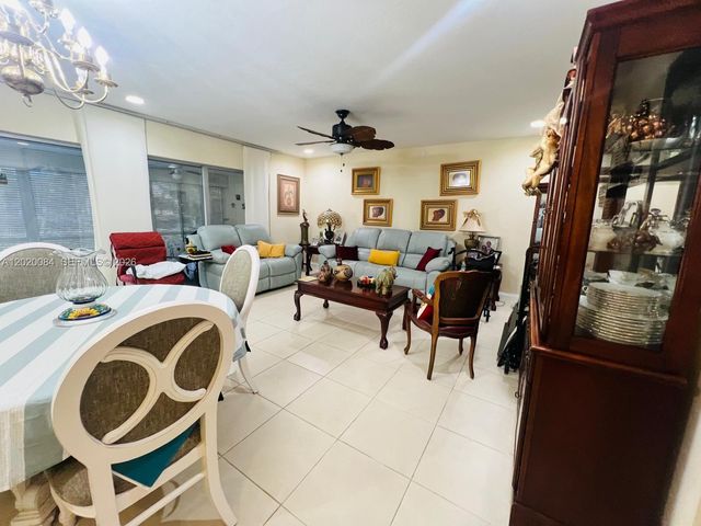 17009 SW 113th Ct 31643E, Miami, FL 33157