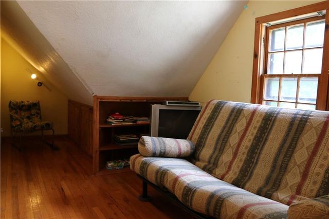 5801 Woodward Street, Merriam, KS 66202