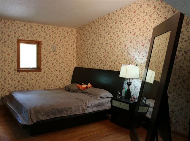 5801 Woodward Street, Merriam, KS 66202