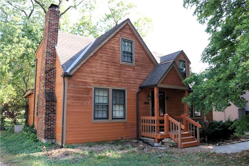 5801 Woodward Street, Merriam, KS 66202