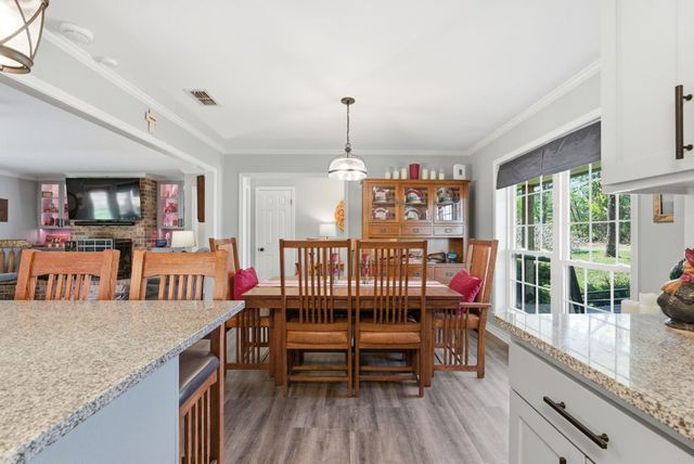 10763 S CR 461, Laneville, TX 75667