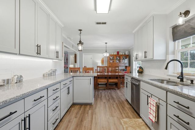 10763 S CR 461, Laneville, TX 75667