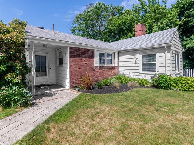 59 N Williams Street, Johnston, RI 02919