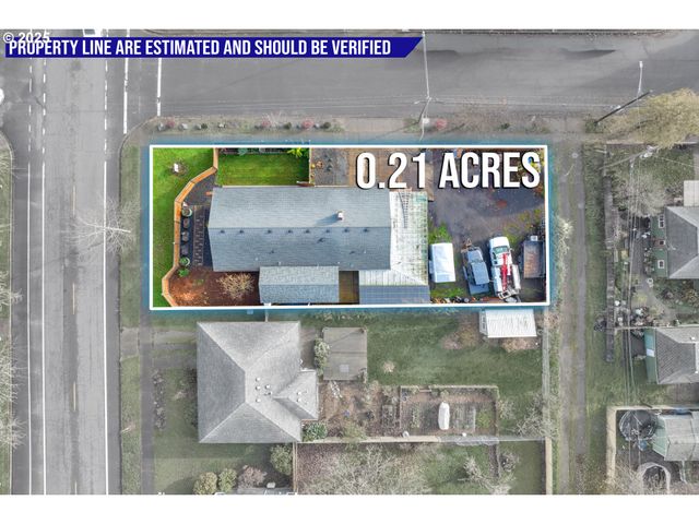 1180 12TH St, Springfield, OR 97477