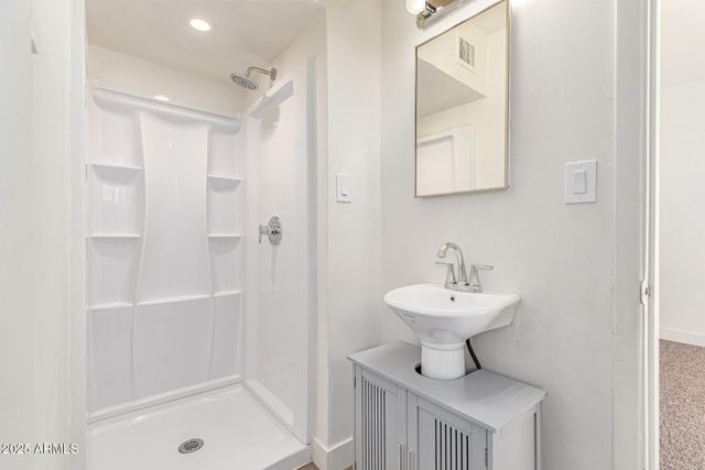 135 N STAPLEY Drive, Mesa, AZ 85203