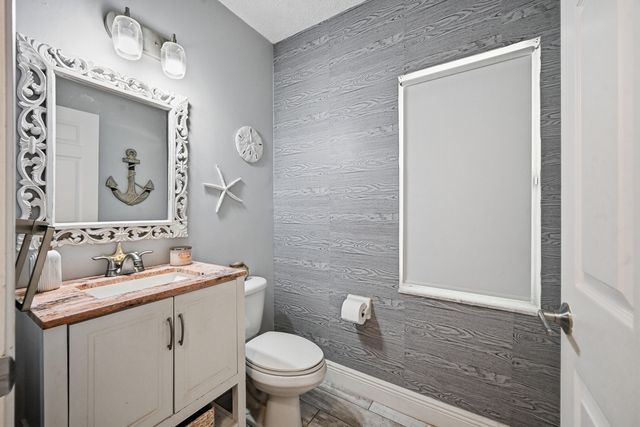 15073 Oak Chase Court, Wellington, FL 33414