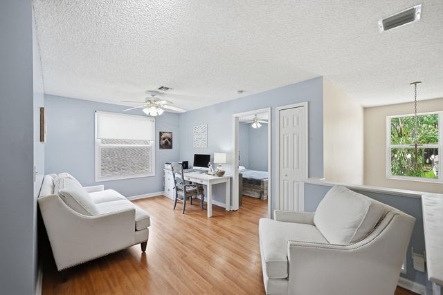 15073 Oak Chase Court, Wellington, FL 33414