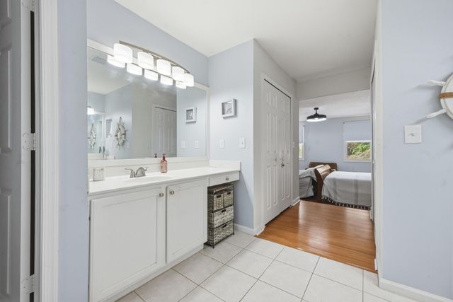 15073 Oak Chase Court, Wellington, FL 33414