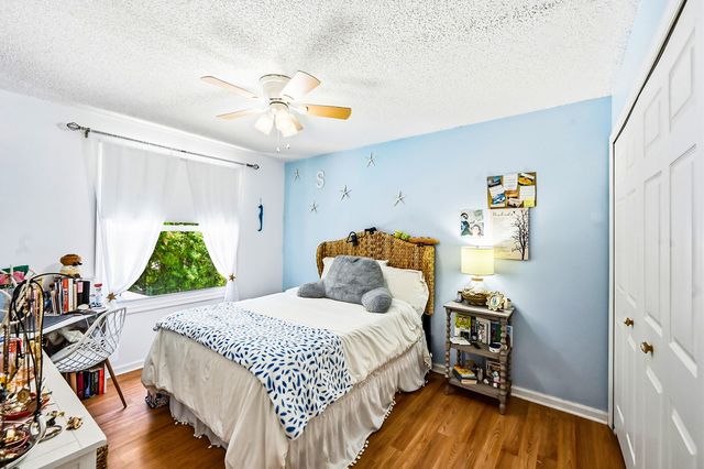15073 Oak Chase Court, Wellington, FL 33414