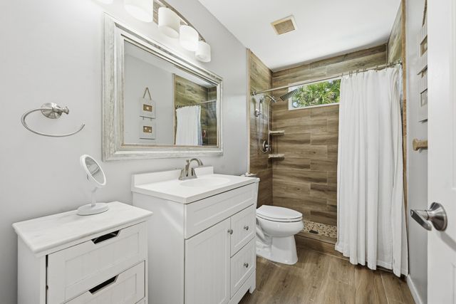15073 Oak Chase Court, Wellington, FL 33414