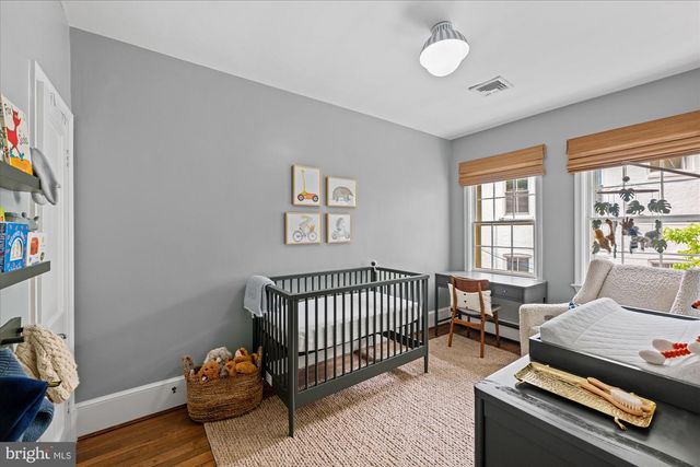 606 E ST SE, Washington, DC 20003