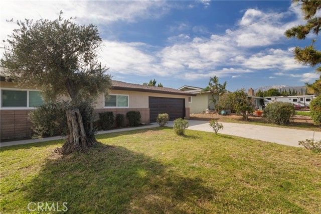 5874 Olive, Rialto, CA 92377
